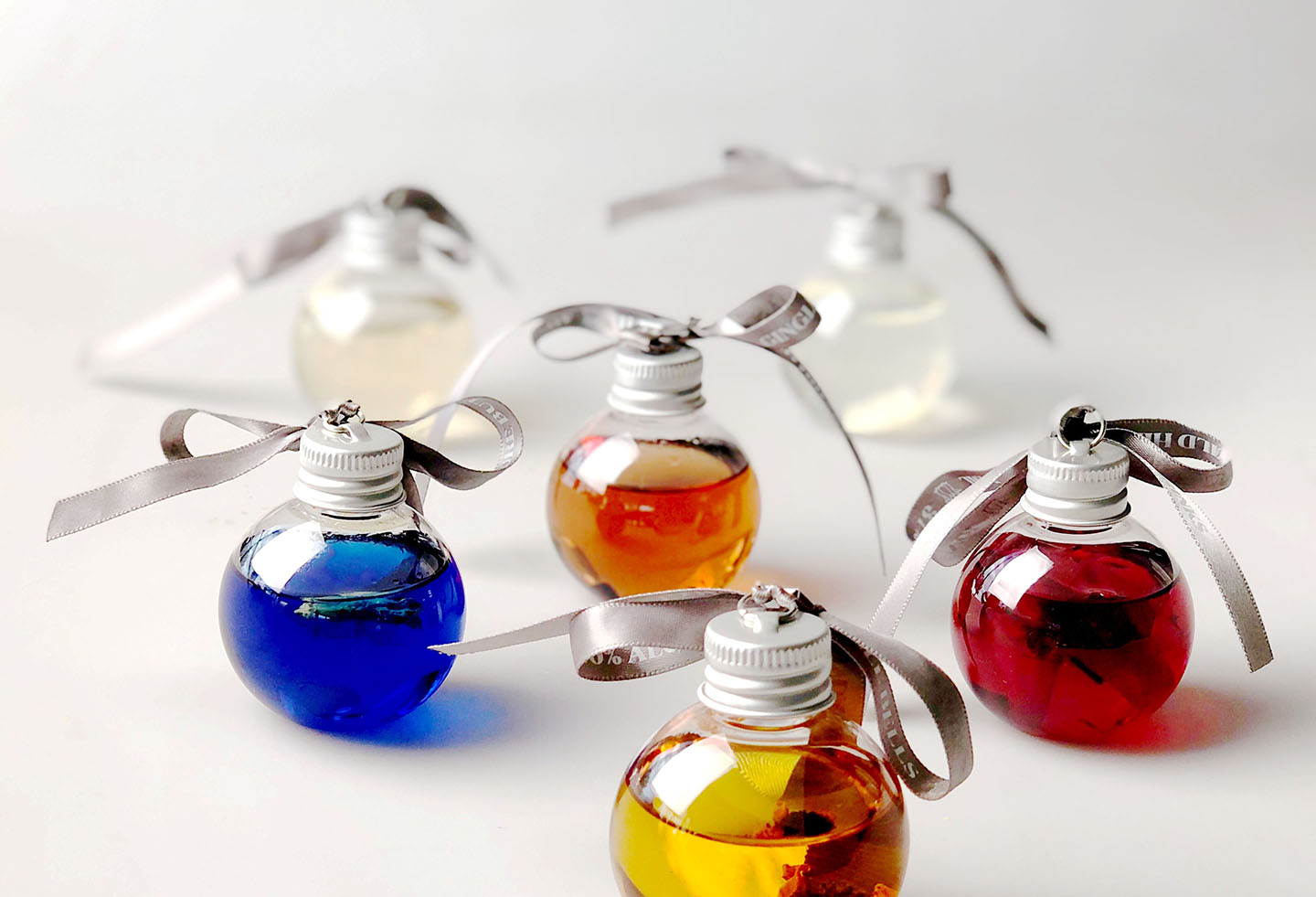 Gingle Bells Floral Gin Baubles