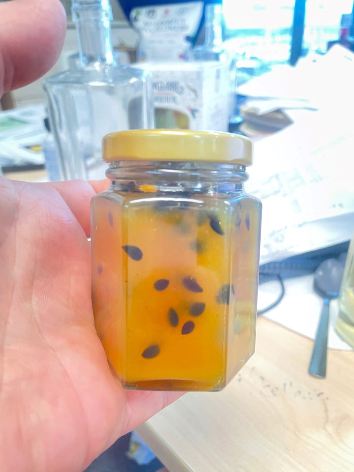 Passionfruit Tipsy Coulis 120g | Gingle Bells Gin